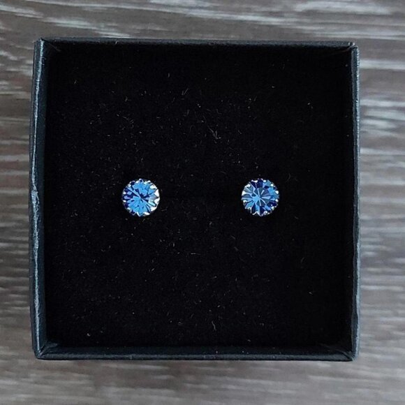 Platinum Plated 925 Silver  September Birthstone CZ Stud Earrings - Picture 1 of 8